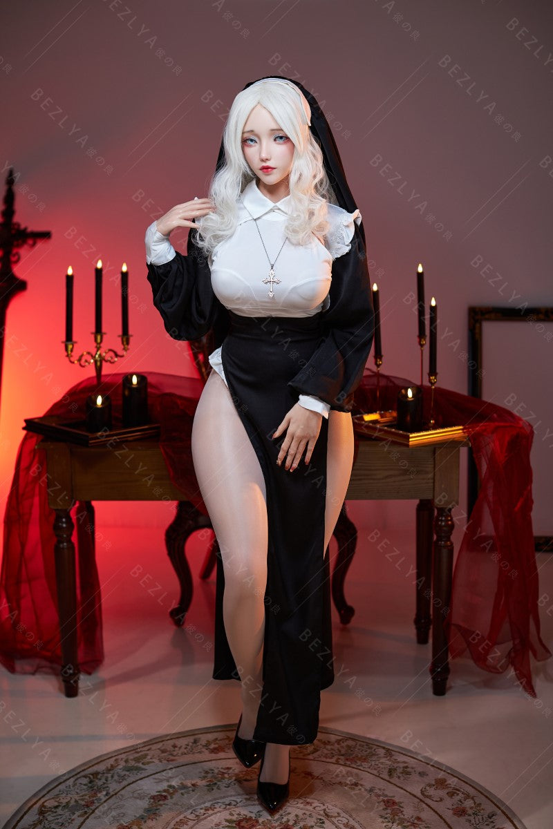 Sekso lėlė Cyrtenthera (Bezlya Doll 155 cm E-puodelis 2,2CF silikonas)