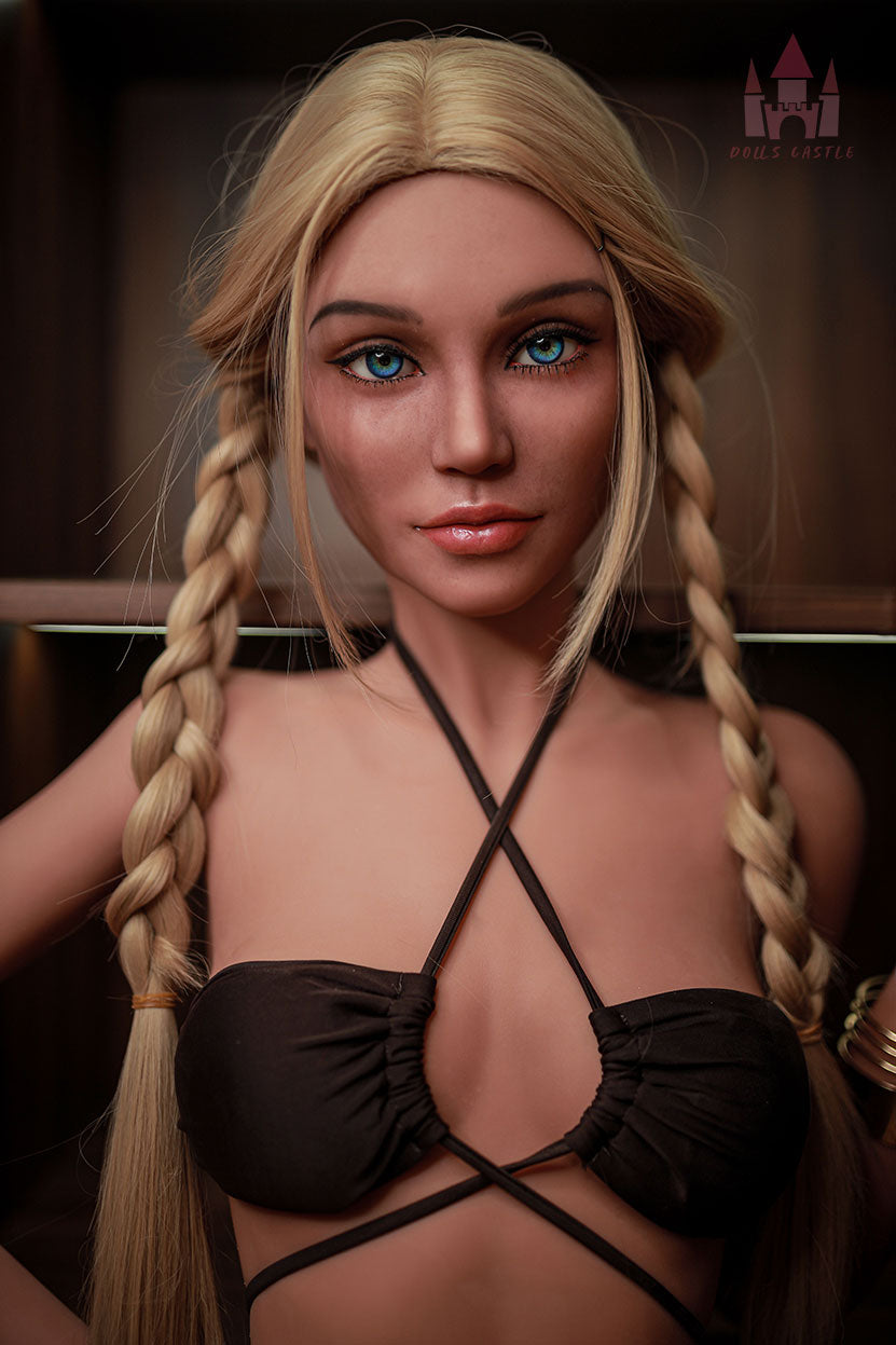Sekso lėlė Kryssi (Dolls Castle 170 cm B taurė # DC04 TPE)