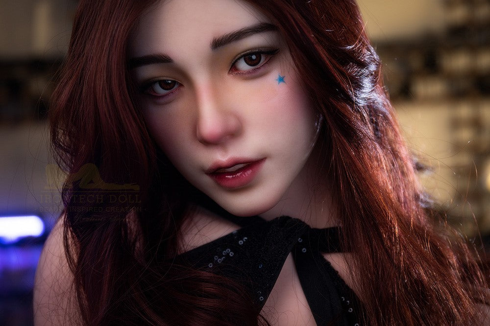 Lexi Sex Doll (Irontech Doll 163 cm B-Cup S42 silikonas)