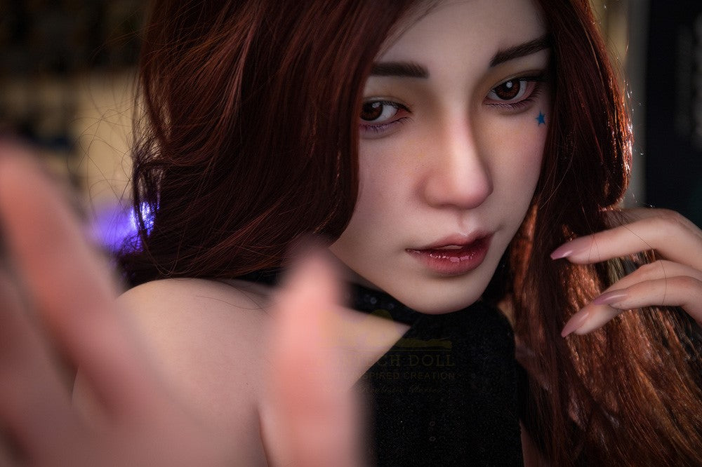 Lexi Sex Doll (Irontech Doll 163 cm B-Cup S42 silikonas)