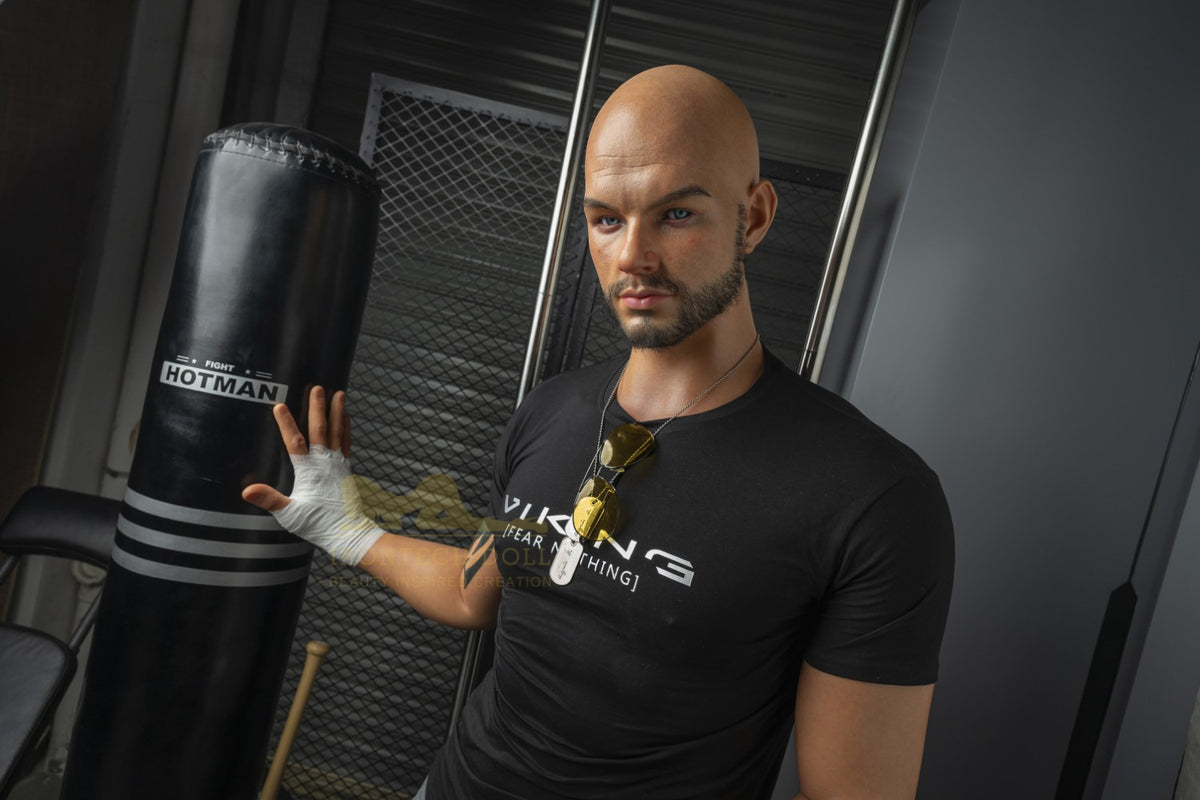 Cliff Jensen pornografijos žvaigždė sekso lėlė (Irontech Doll 190cm silikoninis)