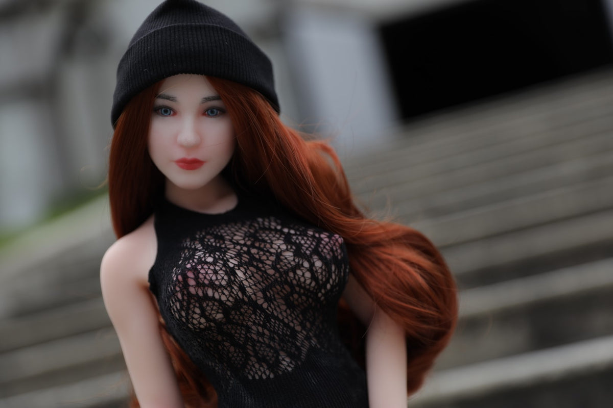 Mania Sex Doll (Climax Doll Mini 60cm F puodelis silikonas)