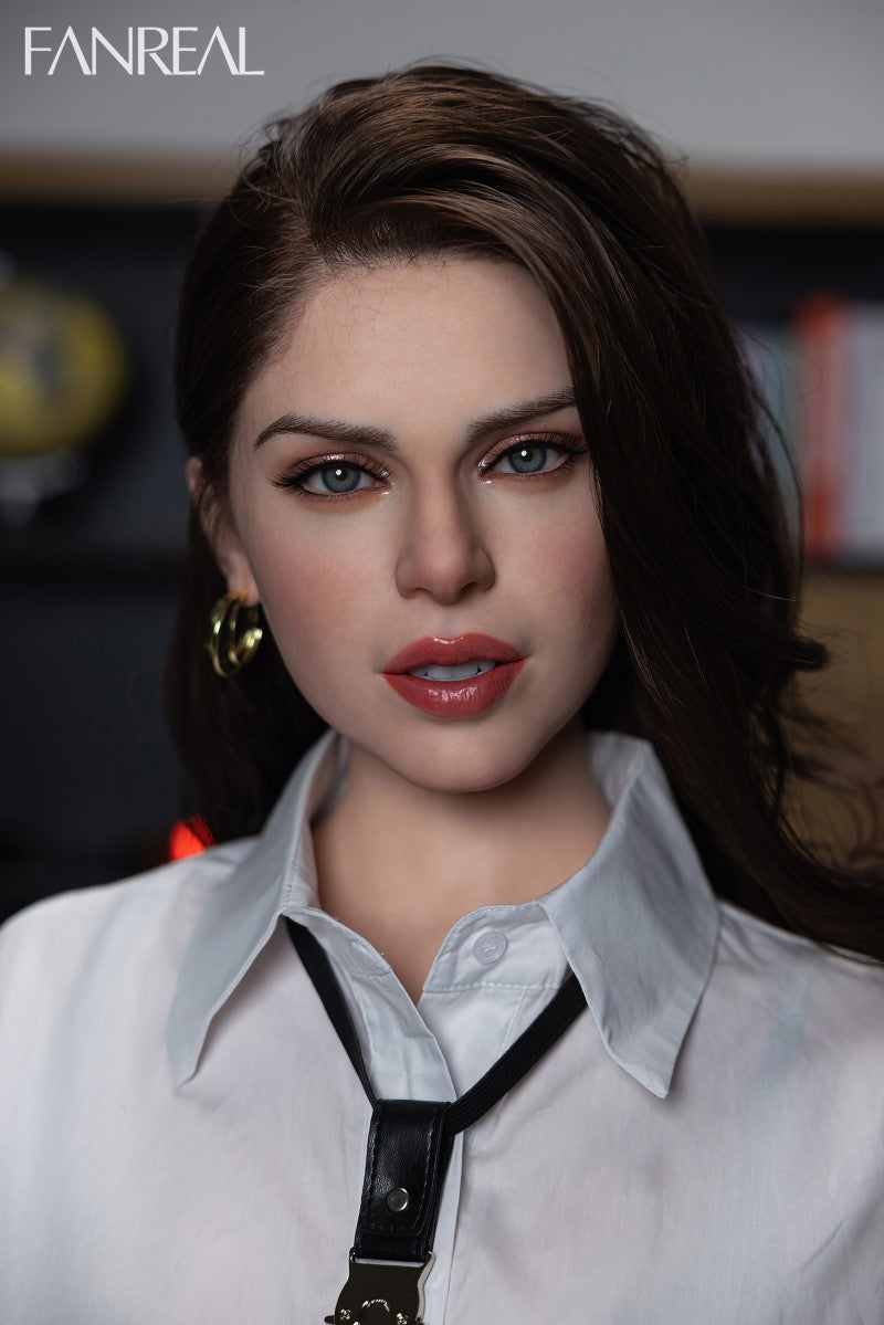 Gina Sex Doll (FanReal Doll 170 cm D-puodelis silikoninis)