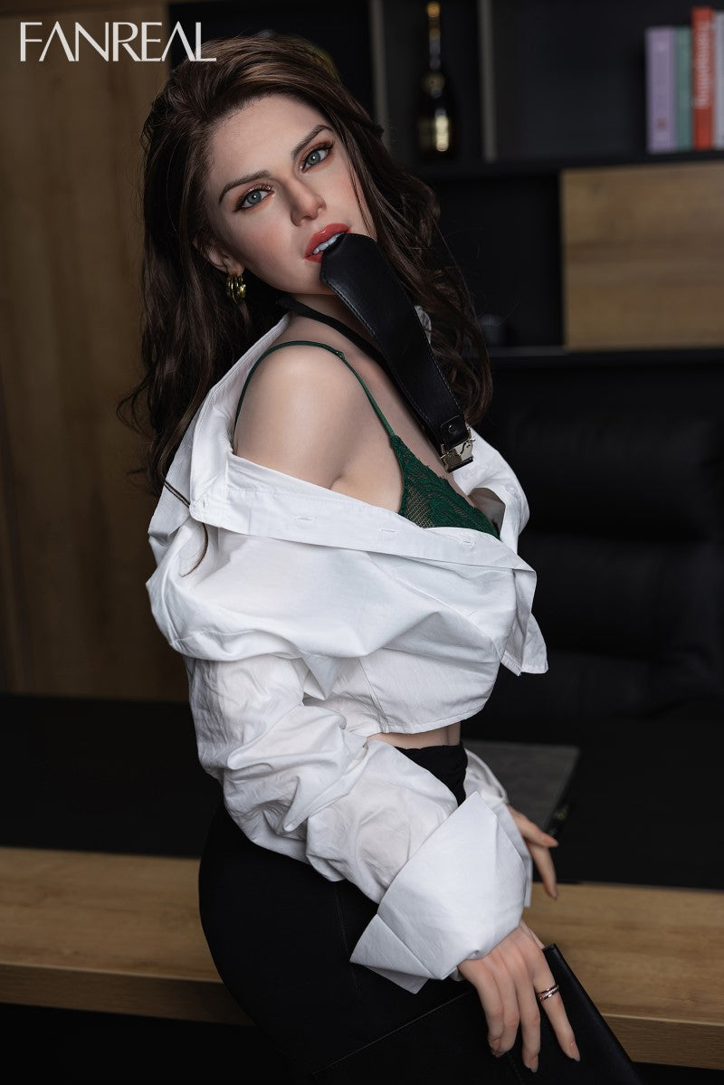 Gina Sex Doll (FanReal Doll 170 cm D-puodelis silikoninis)