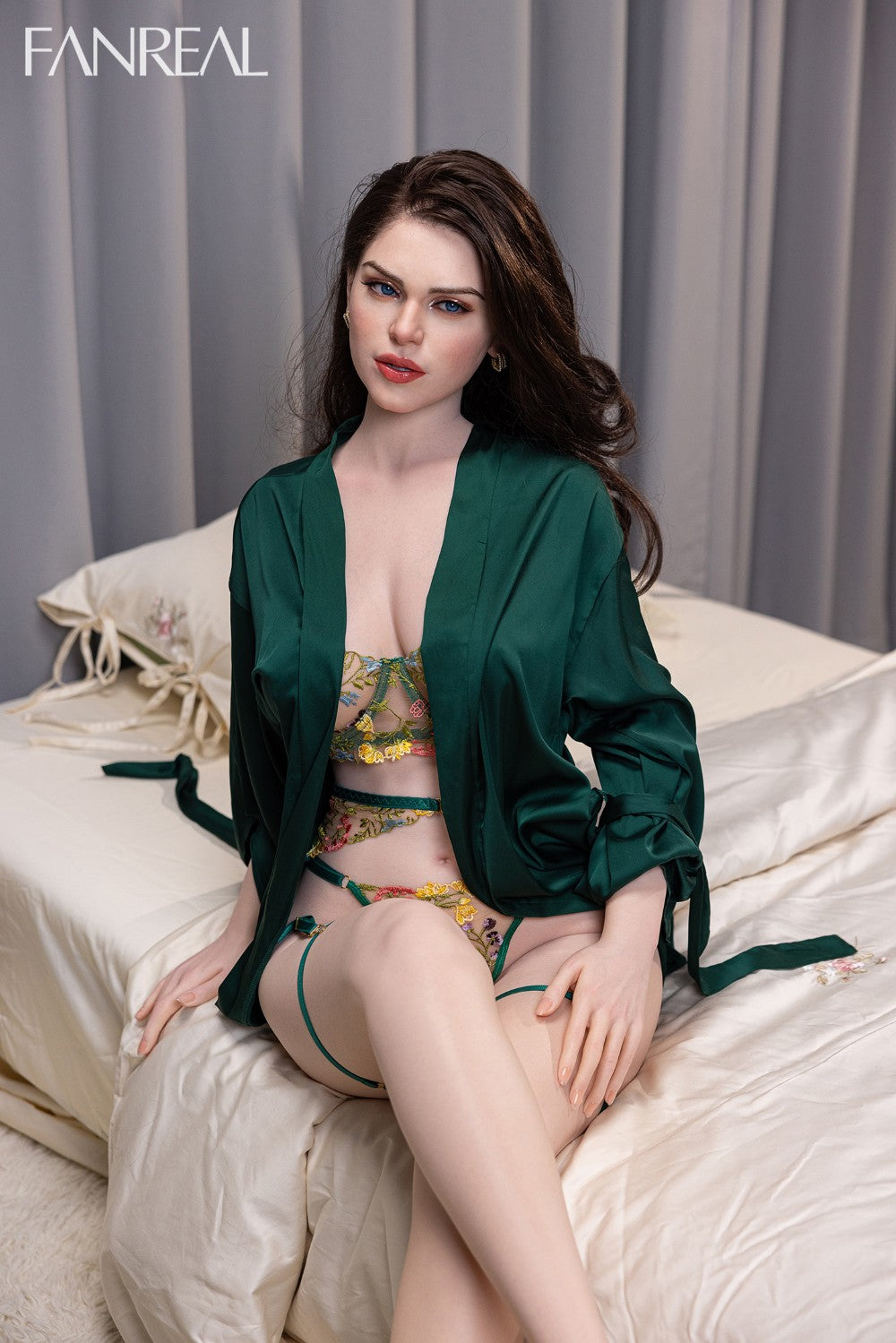 Gina Sex Doll (FanReal Doll 155 cm F puodelis RST silikonas)