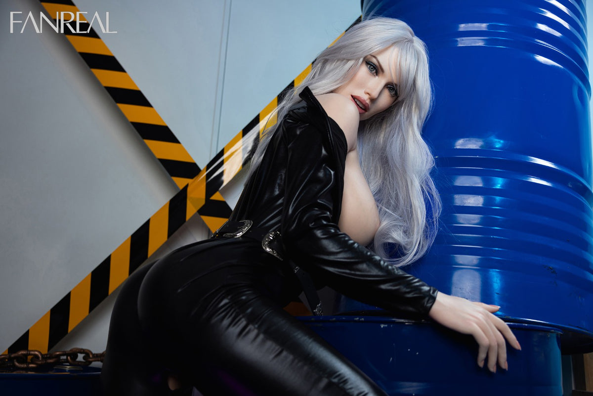 Kelly Sex Doll (FanReal Doll 168 cm F puodelis silikonas)