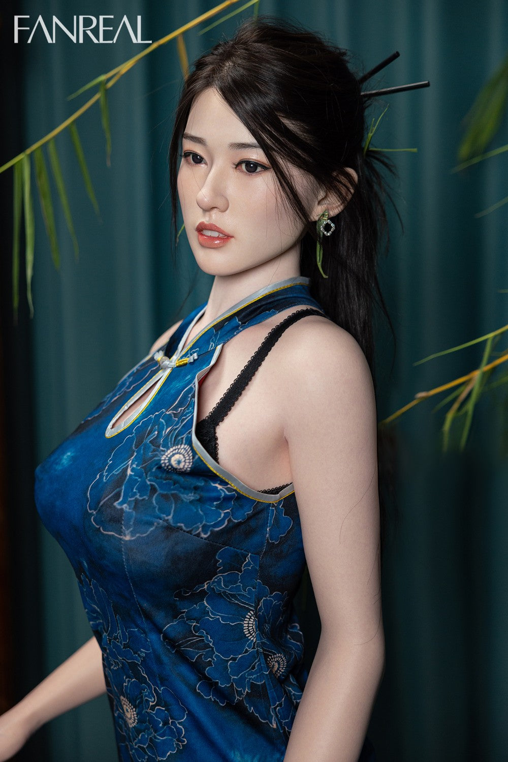 Sekso lėlė Fay (FanReal Doll 170 cm G puodelis silikonas)