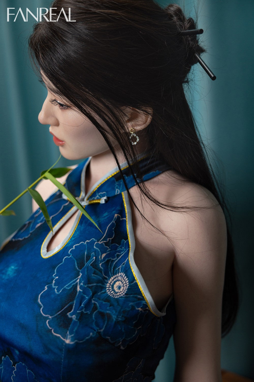 Sekso lėlė Fay (FanReal Doll 170 cm G puodelis silikonas)
