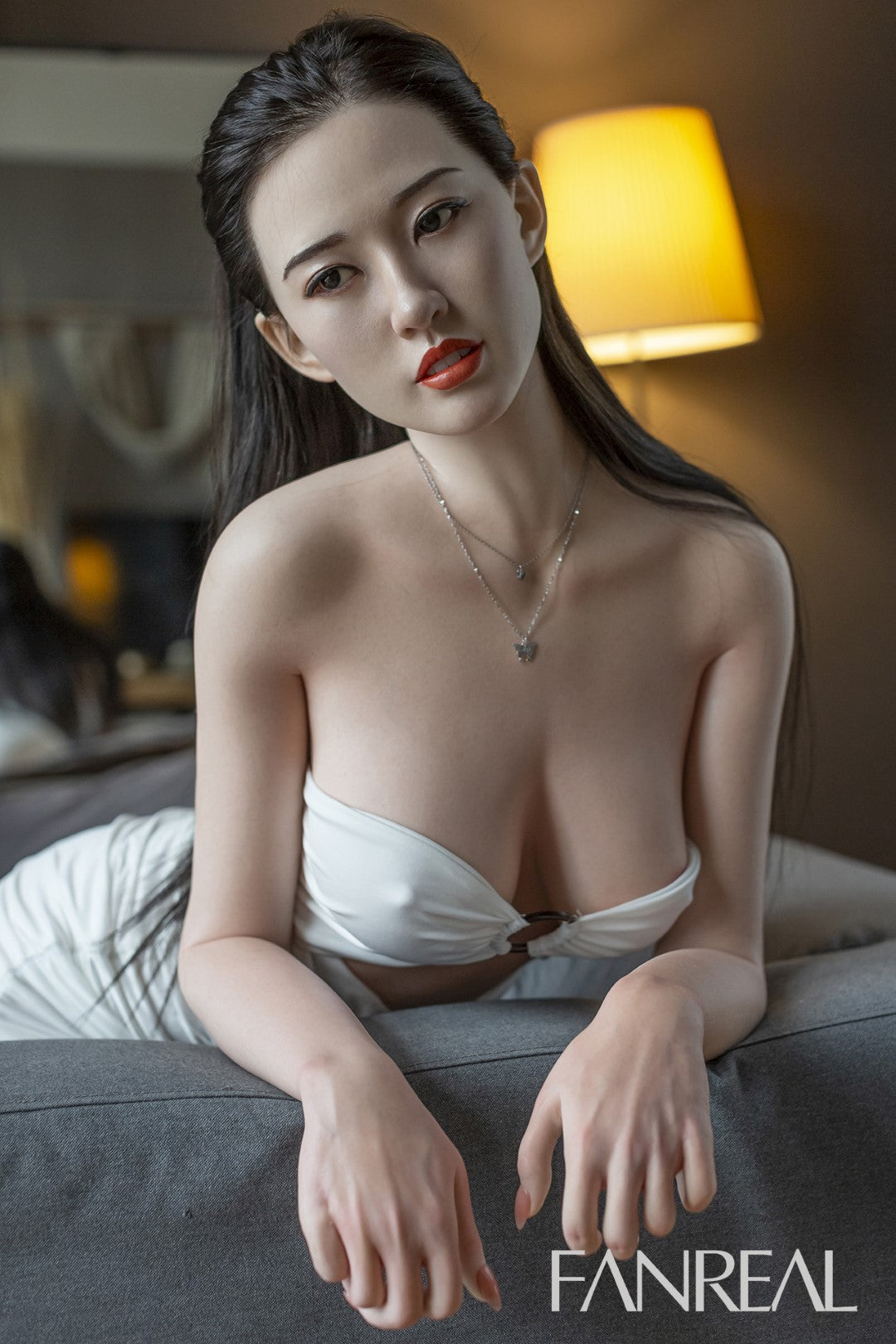Sekso lėlė Fei (FanReal Doll 173 cm D puodelis, silikonas)