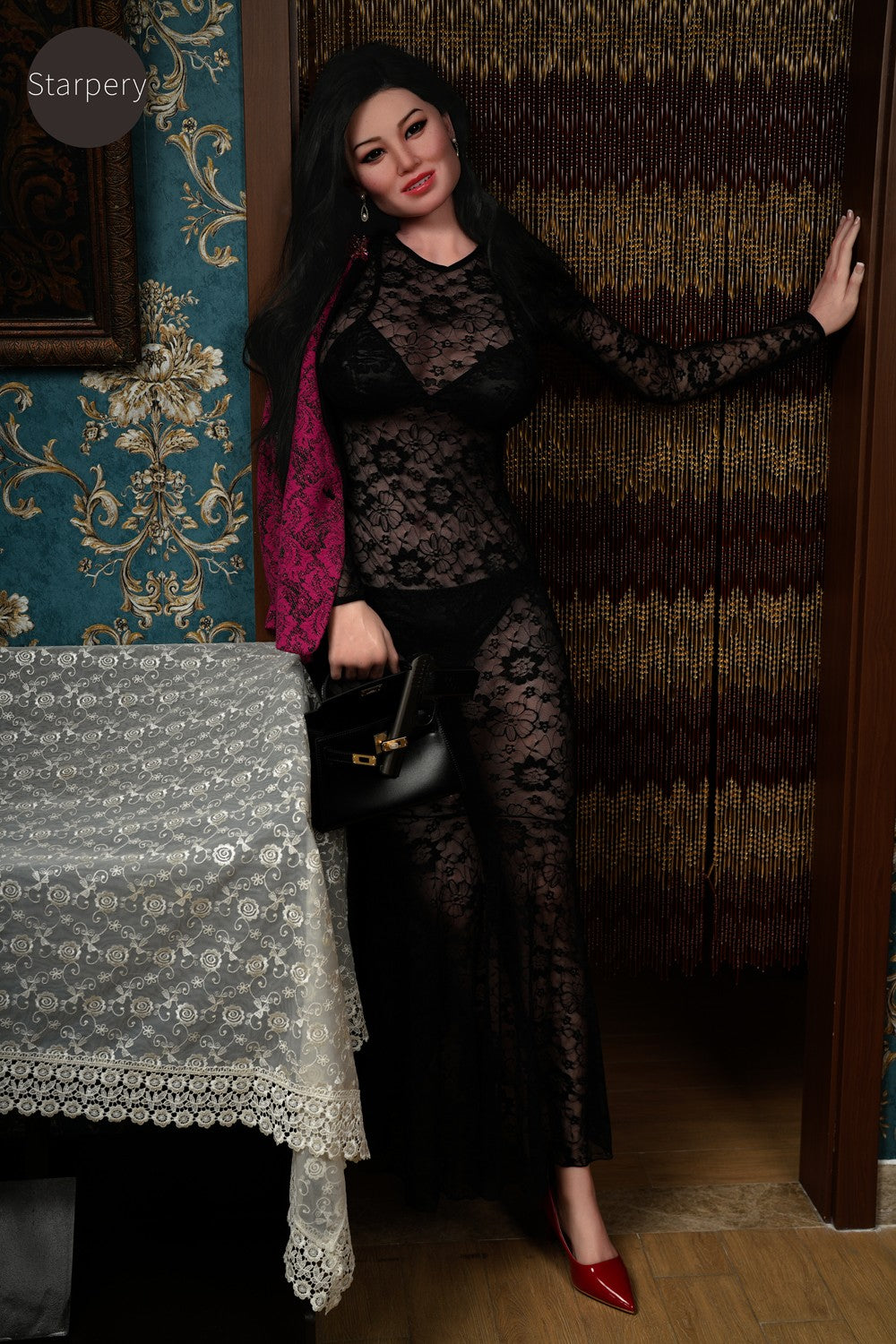 Sekso lėlė Lucy Lou (Starpery 171 cm D puodelis TPE + silikonas)