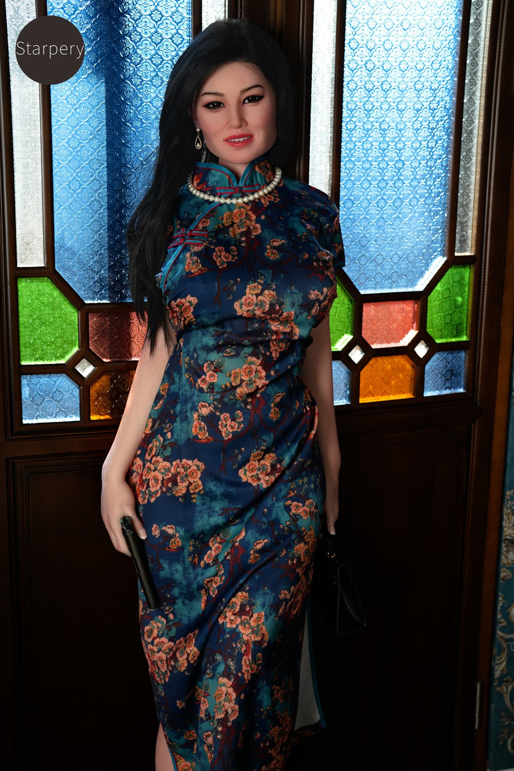 Sekso lėlė Lucy Lou (Starpery 171 cm D puodelis TPE + silikonas)