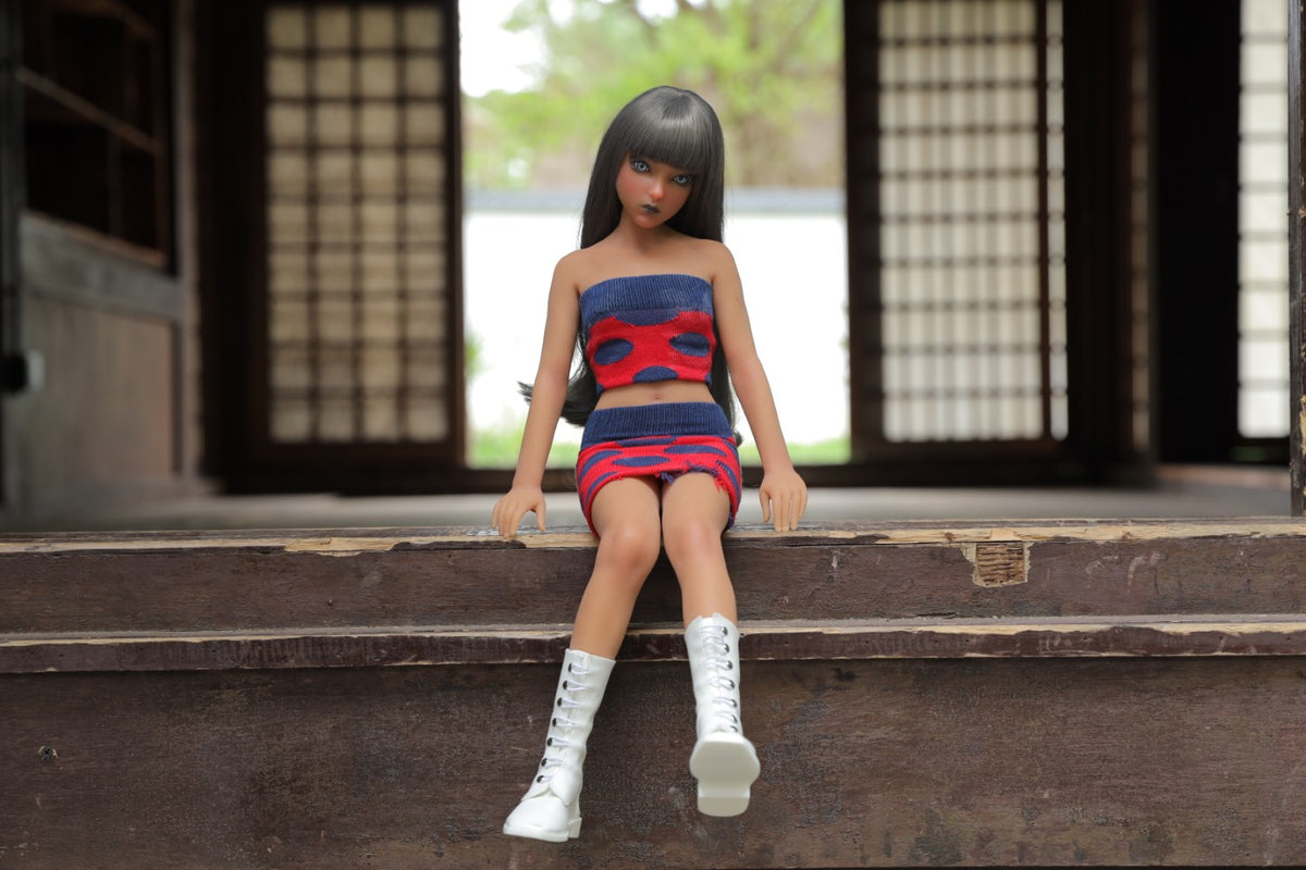 Momoko sekso lėlė (Climax Doll Mini 60cm B puodelis, silikonas)