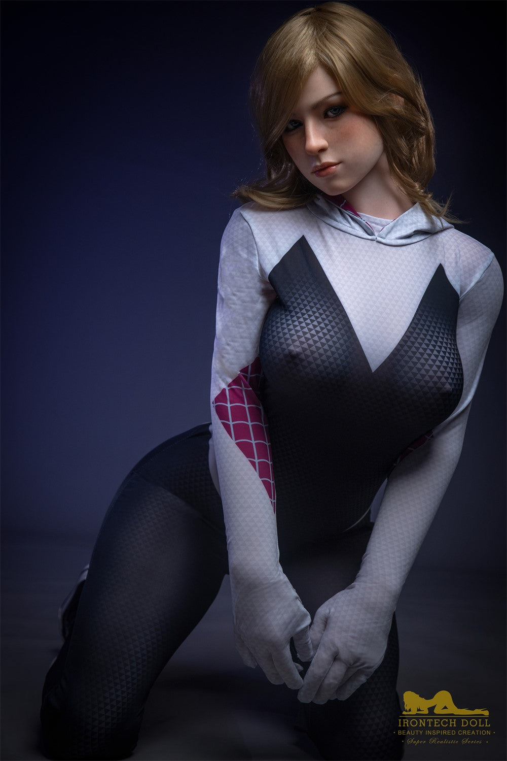 Gwen Sex Doll (Irontech Doll 167 cm E-puodelis S38 silikonas)