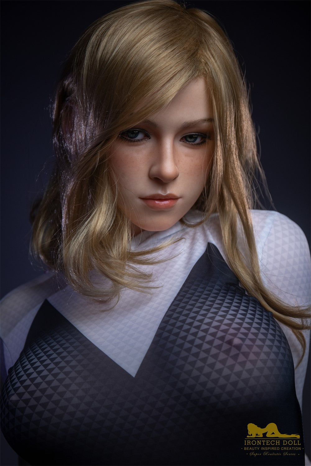 Gwen Sex Doll (Irontech Doll 167 cm E-puodelis S38 silikonas)