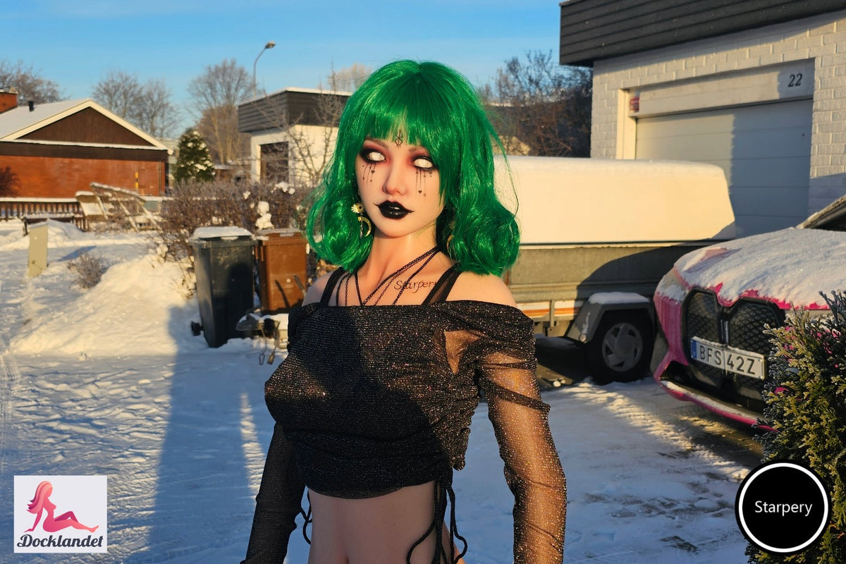 Išskirtinė sekso lėlė Silvana (Starpery 174 cm C puodelis TPE + silikonas)