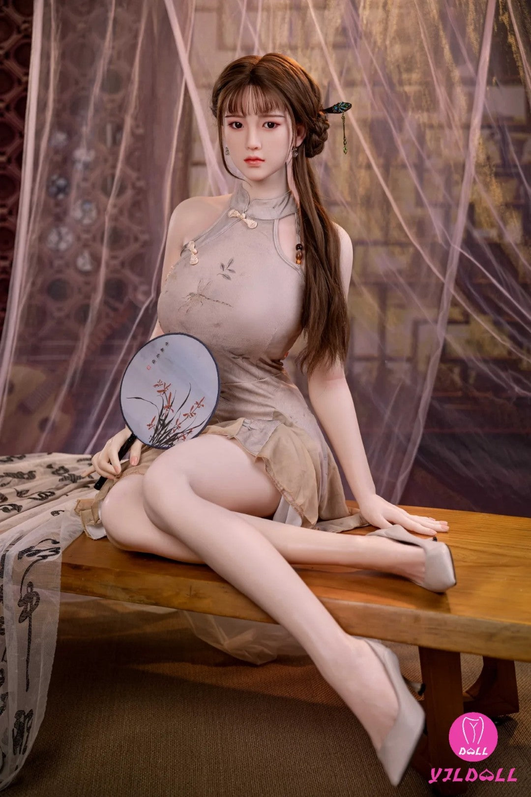 Emmy sekso lėlė (YJL Doll 165 cm D-Cup #396 TPE + silikonas)