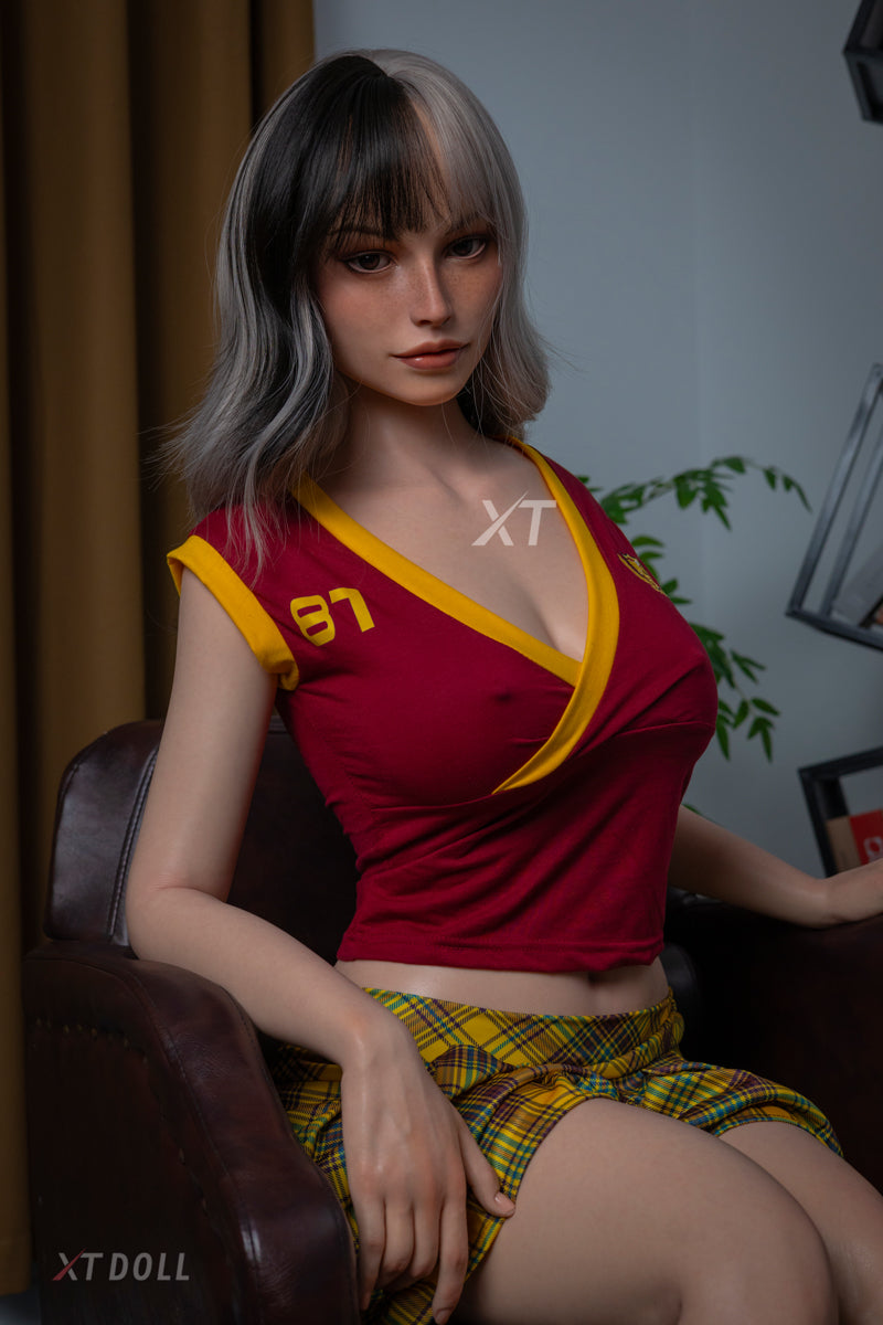 Julie Sex Doll (XT Doll 165 cm E-Cup #XT-6 silikonas)
