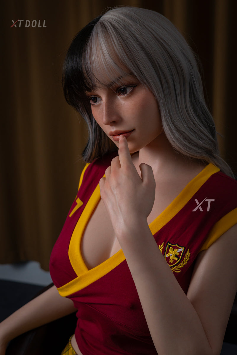 Julie Sex Doll (XT Doll 165 cm E-Cup #XT-6 silikonas)