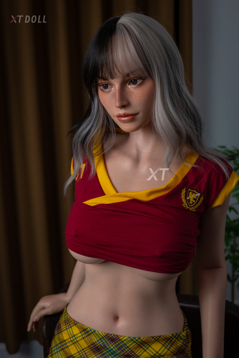 Julie Sex Doll (XT Doll 165 cm E-Cup #XT-6 silikonas)