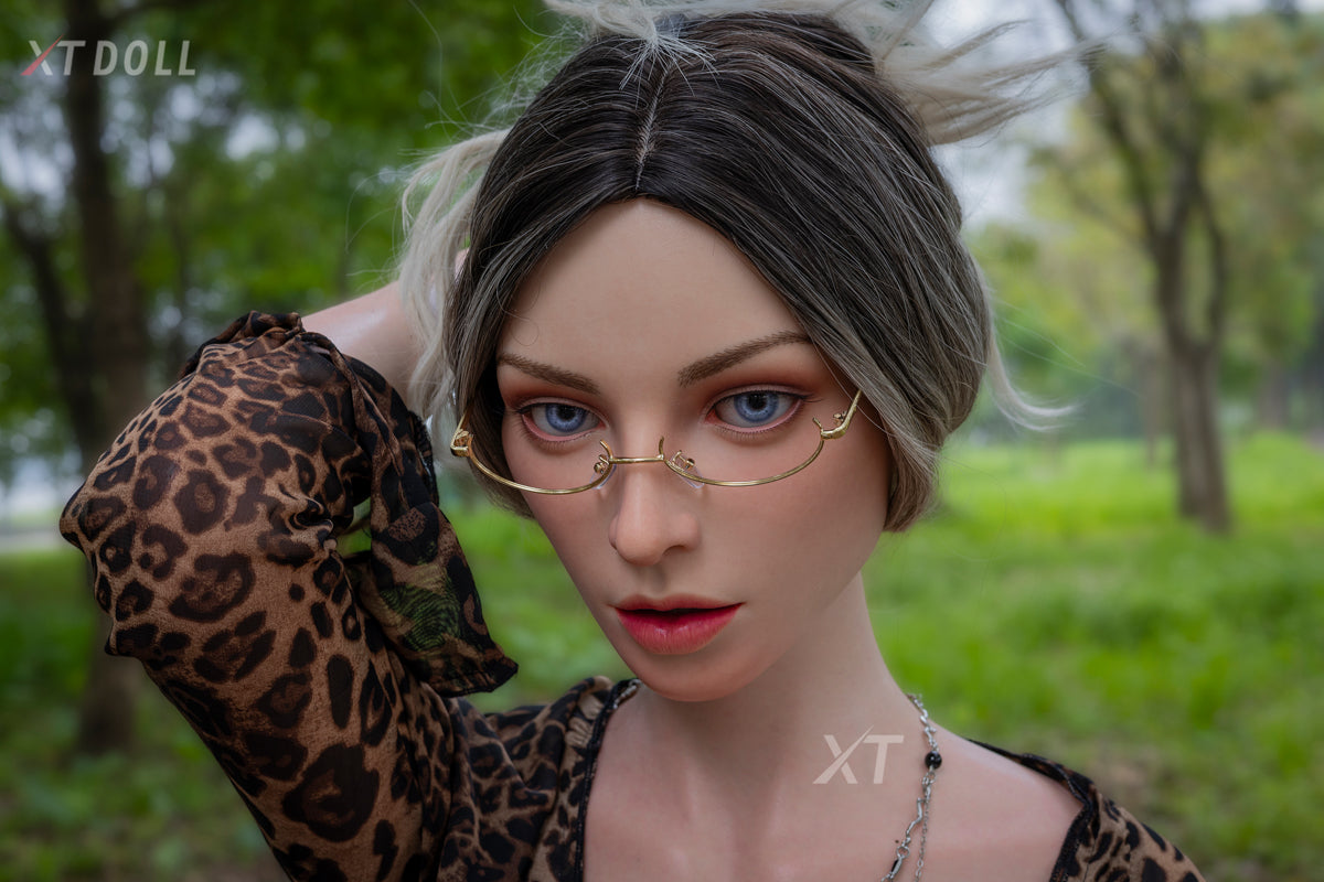 Melanie Sex Doll (XT Doll 165 cm E-Cup #XT-15-B silikonas)