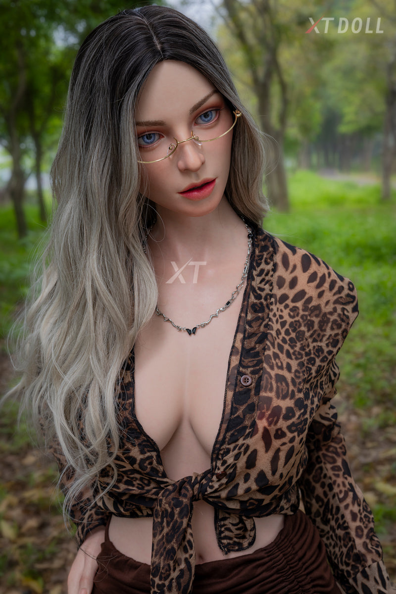 Melanie Sex Doll (XT Doll 165 cm E-Cup #XT-15-B silikonas)