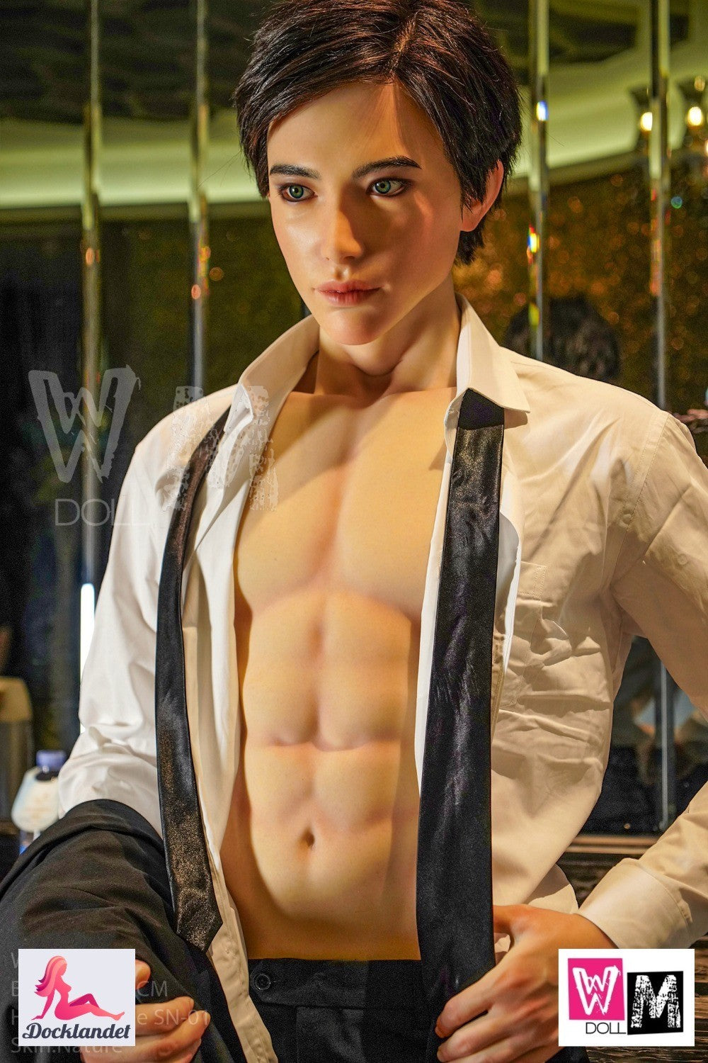 Kenji yra tikrai aukštas vyras sex doll pamaldus WM-Doll, viso 186 cm ūgio! Tiems iš jūsų, kurie ieško tikroviško Azijos vyro sex doll, Kenji tikrai yra ką patikrinti. Kenji turi raumeningą kūną ir yra visiškai pagamintas iš silikono.