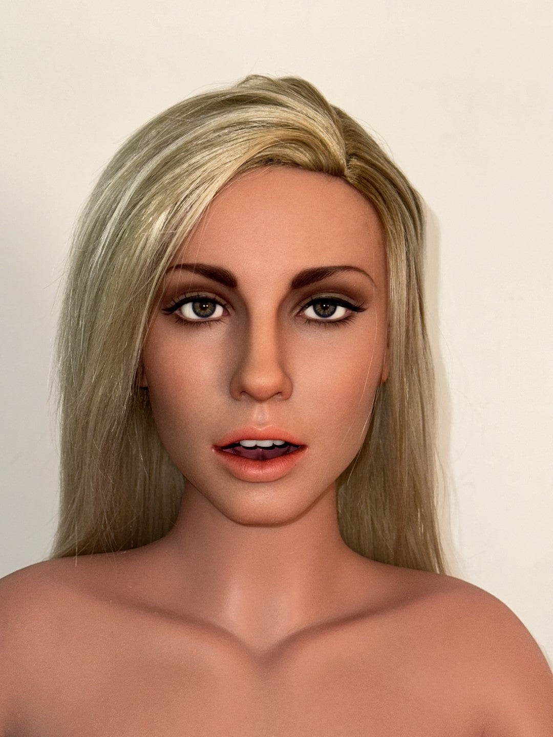 Sekso lėlė Ivanka (Zelex 160 cm J-Kupa ZXE203-1 SLE silikonas)
