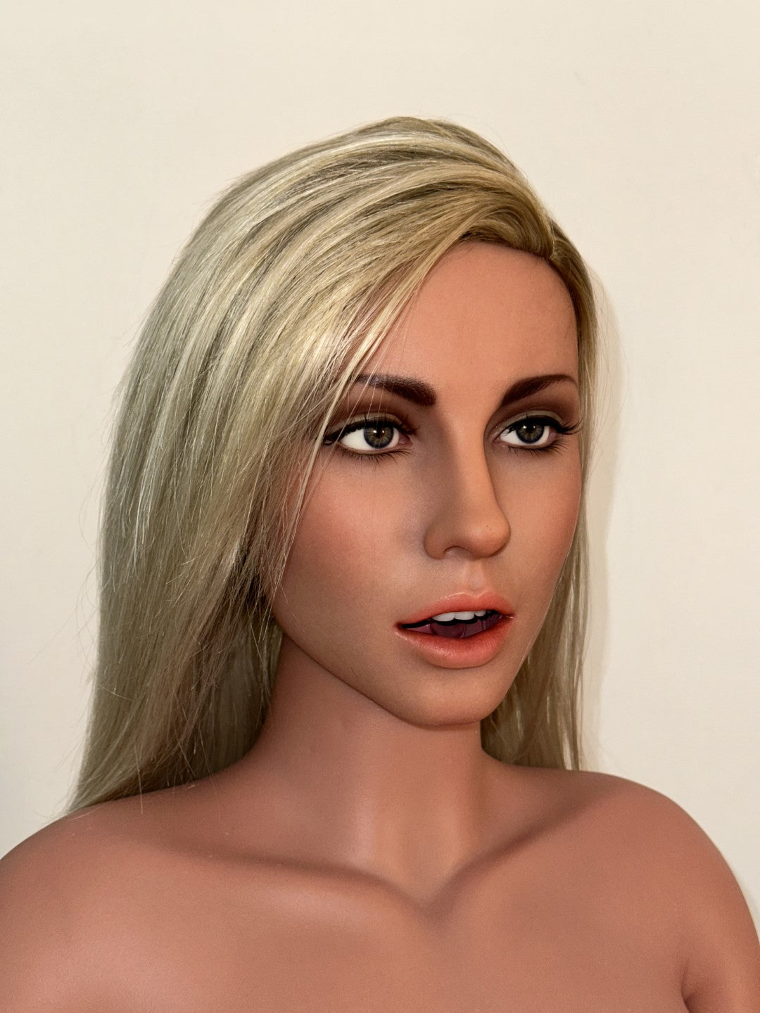Sekso lėlė Ivanka (Zelex 160 cm J-Kupa ZXE203-1 SLE silikonas)