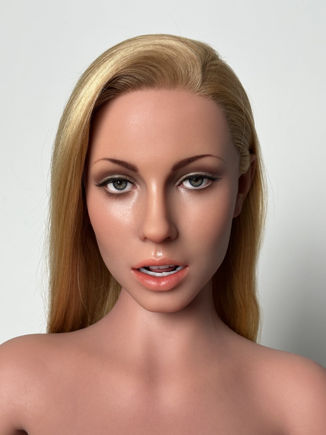 Sekso lėlė Ivanka (Zelex 166 cm K-Kupa ZXE203-2 SLE silikonas)
