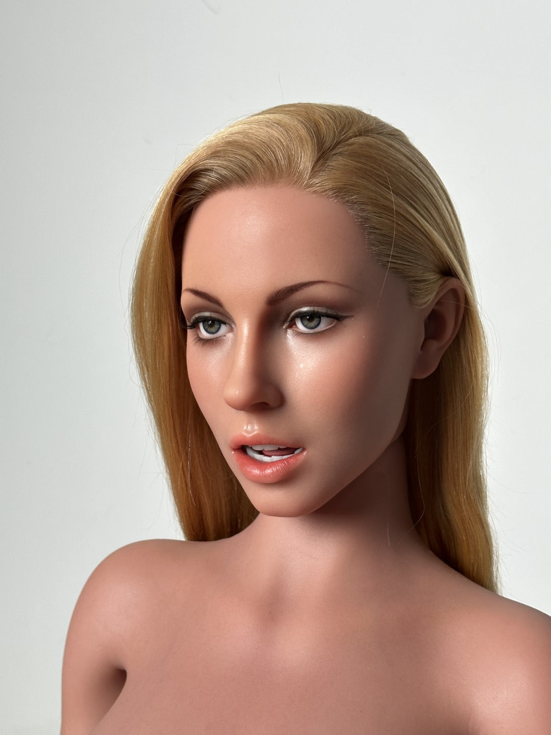 Sekso lėlė Ivanka (Zelex 166 cm K-Kupa ZXE203-2 SLE silikonas)