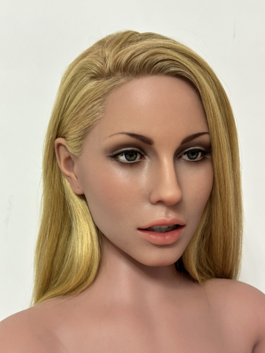 Maddie Sex Doll (Zelex 165 cm D-Kupa ZXE203-Z1 SLE silikonas)