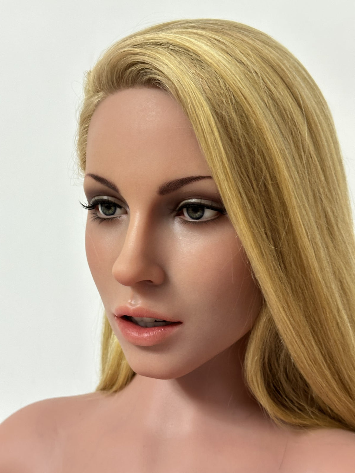 Maddie Sex Doll (Zelex 165 cm D-Kupa ZXE203-Z1 SLE silikonas)