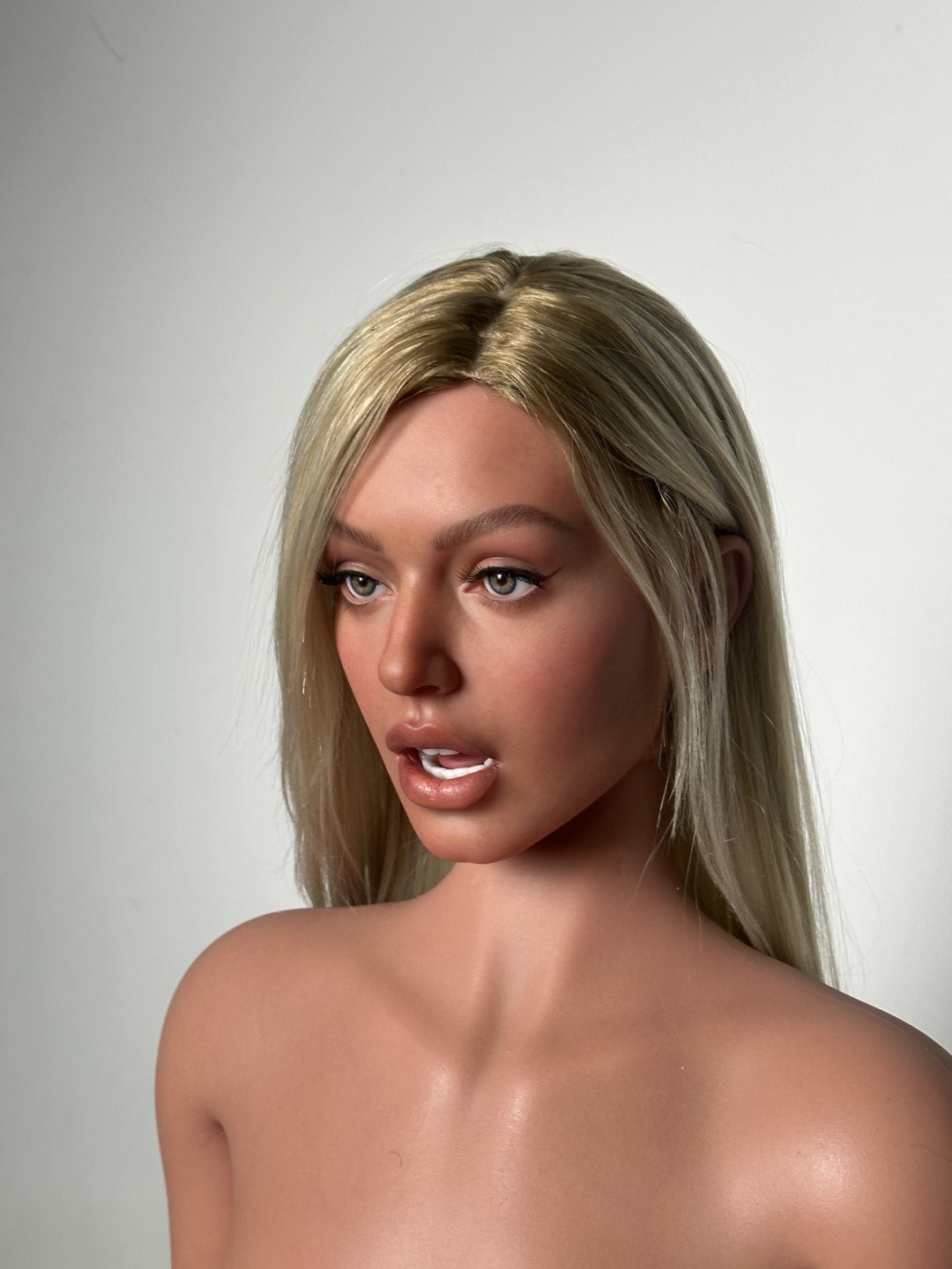Fiona Sex Doll (Zelex 171 cm C-Cup ZXE213-2 SLE silikonas)