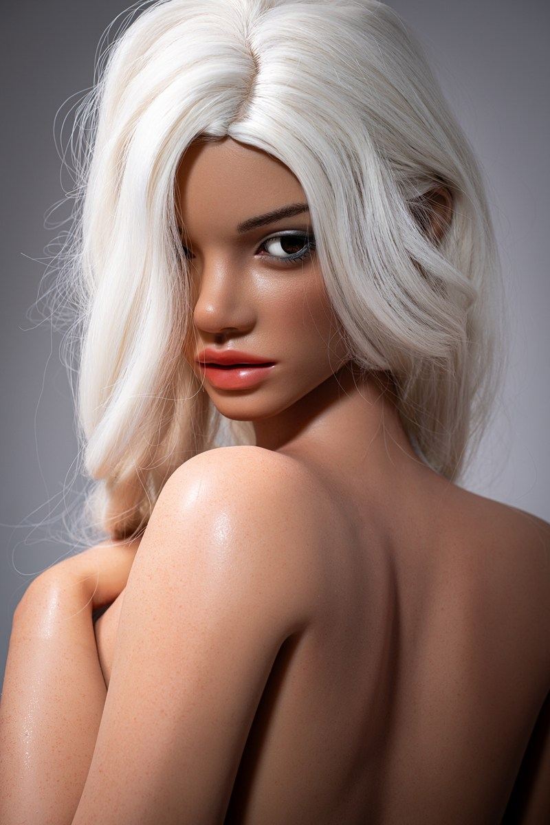 Rihanna Sex Doll (FUDoll 162 cm F-Cup silikoninis)