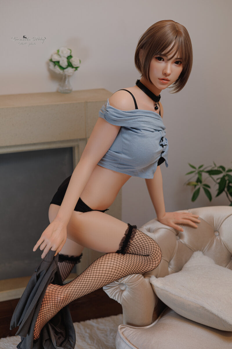 Aisha Sex Doll (FUDoll 161 cm D-Cup silikoninis)