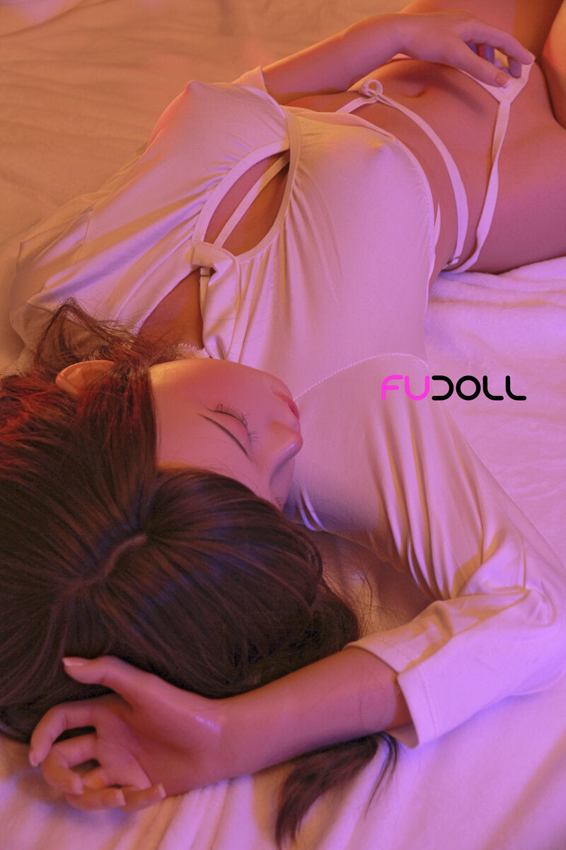 Huannai buvusi lėlė (FUDoll 148 cm D-Cup silikoninis)
