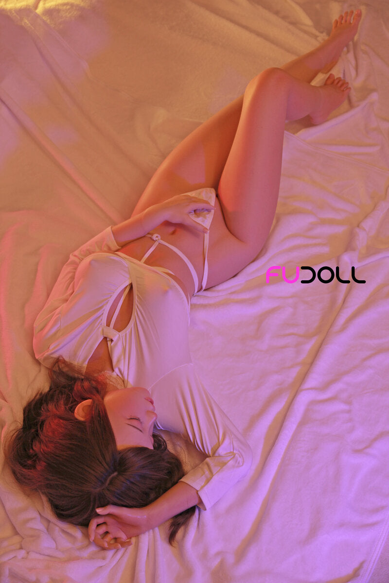 Huannai buvusi lėlė (FUDoll 148 cm D-Cup silikoninis)