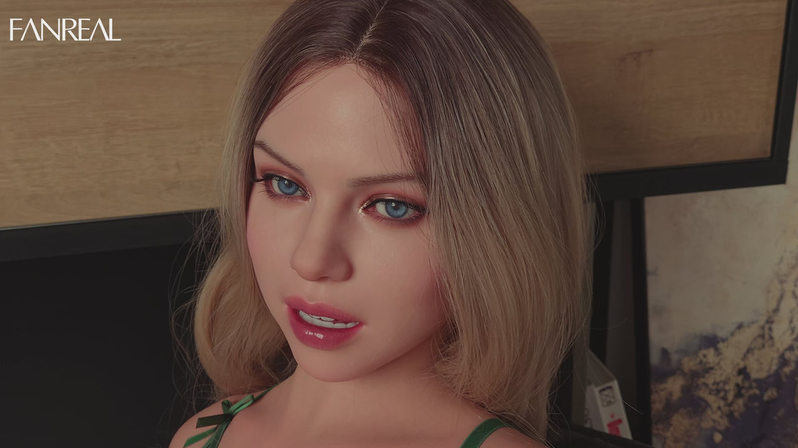 Carlee Torso Sex Doll (FanReal Doll 111 cm F puodelis RST silikonas) EXPRESS