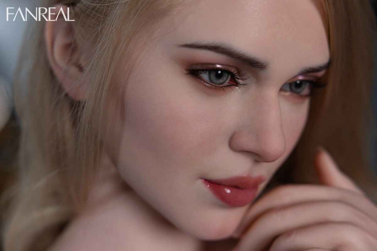 Gina Sex Doll (FanReal Doll 155 cm F puodelis RST silikonas)