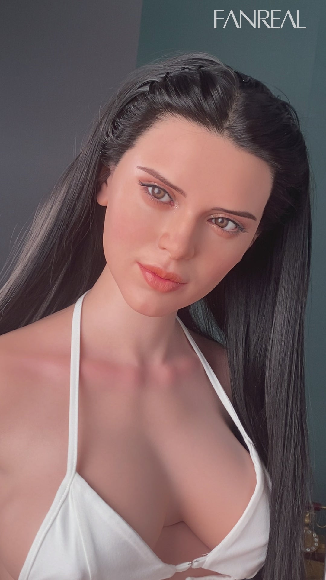 Gina Sex Doll (FanReal Doll 170 cm D-puodelis silikoninis)