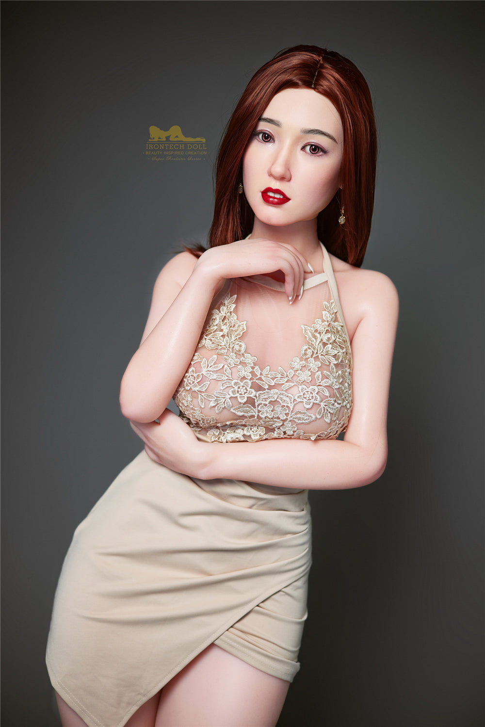 Betty Sex Doll (Irontech Doll 153 cm E-Kupa S7 silikonas)