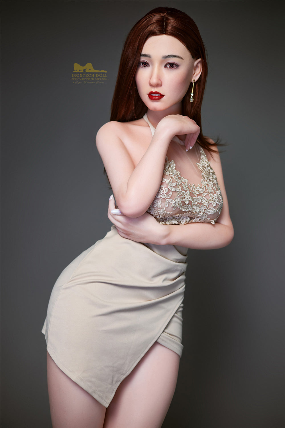 Betty Sex Doll (Irontech Doll 153 cm E-Kupa S7 silikonas)