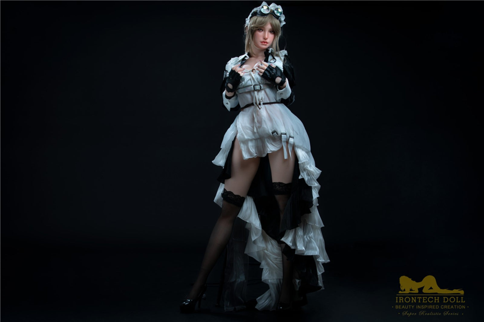 Sekso lėlė Cynthia (Irontech Doll 165 cm F-Cup S15 silikoninis)