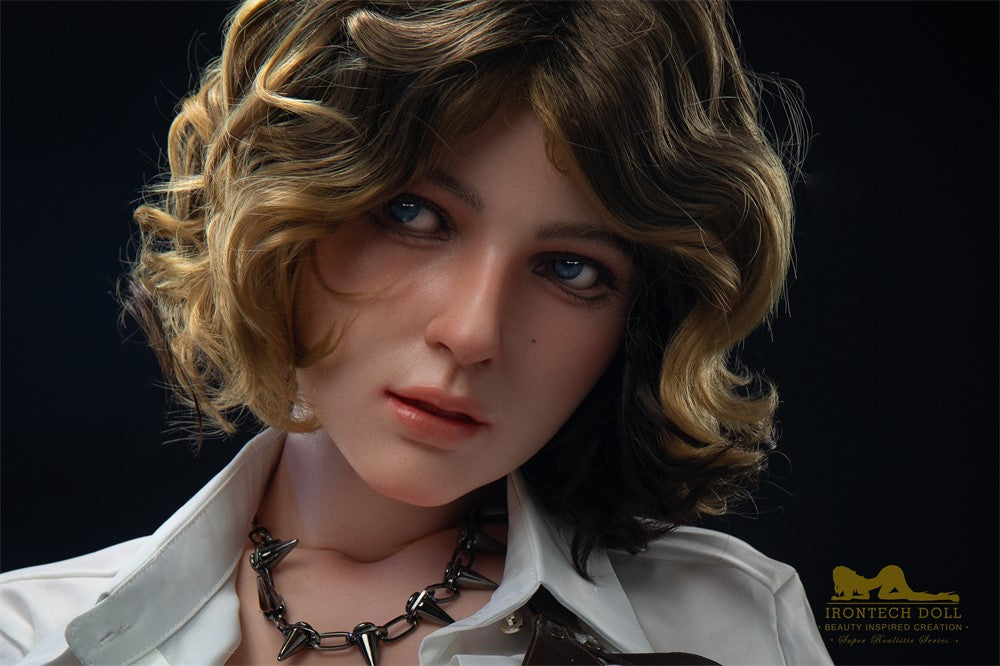 Sandy Sex Doll (Irontech Doll 153 cm E-Kupa S29 silikonas)