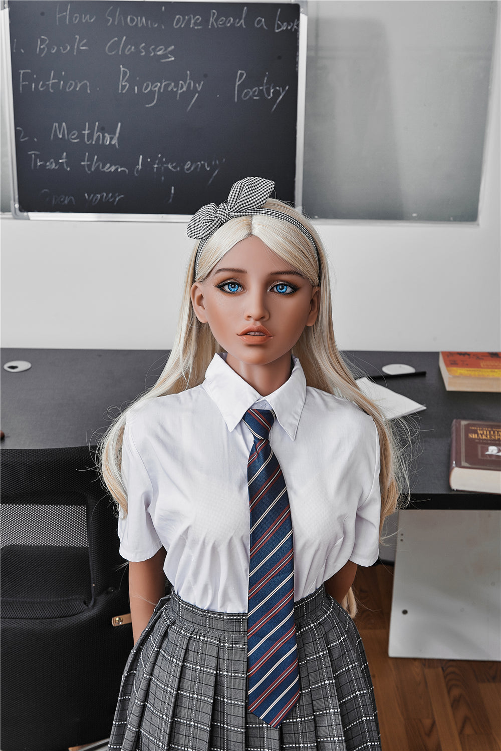 Viktorijos sekso lėlė (Irontech Doll 150 cm B-Cup #50 TPE)