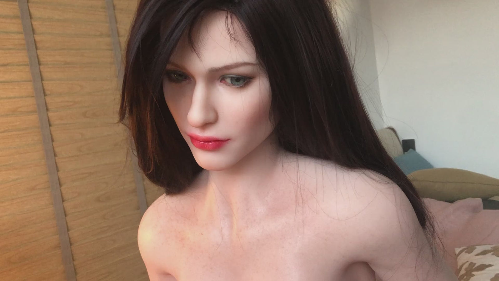 Sekso lėlė Eugenija (Starpery 172 cm F-puodelis TPE + silikonas)