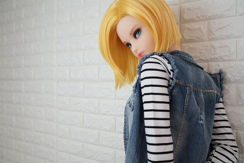 Lazuli Android 18 Sex Doll (Irokebijin 140 cm E-Cup TPE/silikonas)